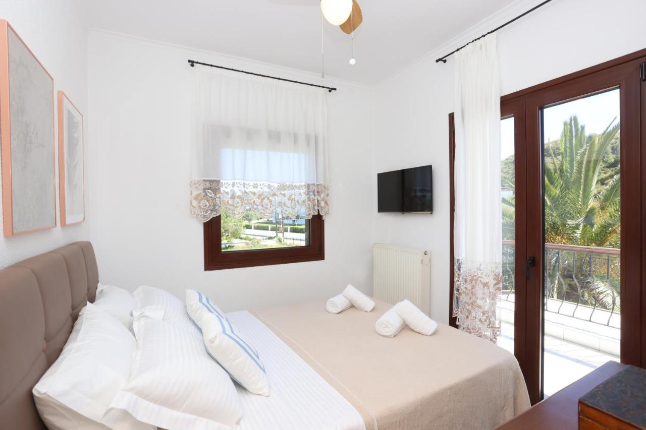 K-Home Villa, Your Enchanting Getaway Pefkochori Exterior foto